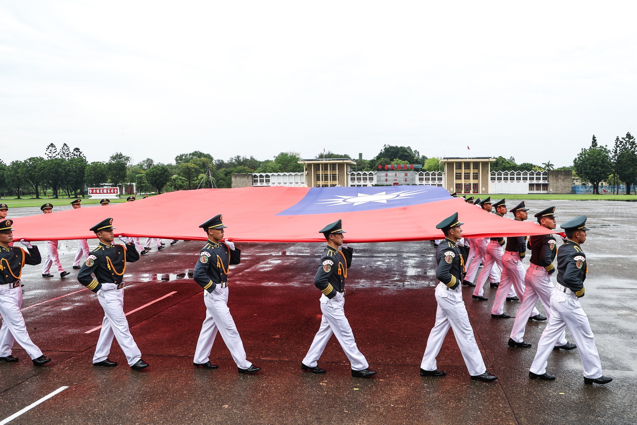 Picture7, The 99th birthday for both the R.O.C. Armed Forces, and the R.O.C. Military Academy.