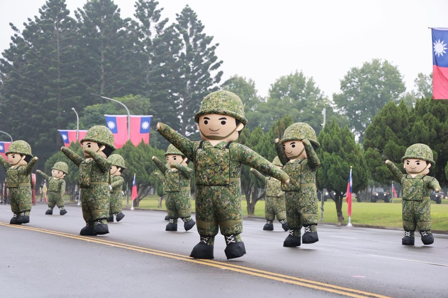陸軍專科學校表演